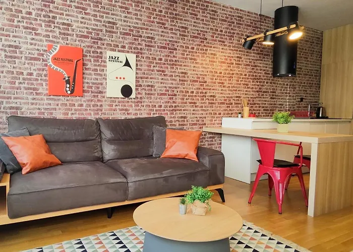 Cozy One-bedroom At Ljubovic Park Apartment *