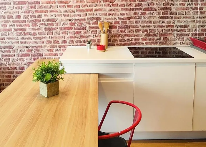 Cozy One-bedroom At Ljubovic Park Apartment *